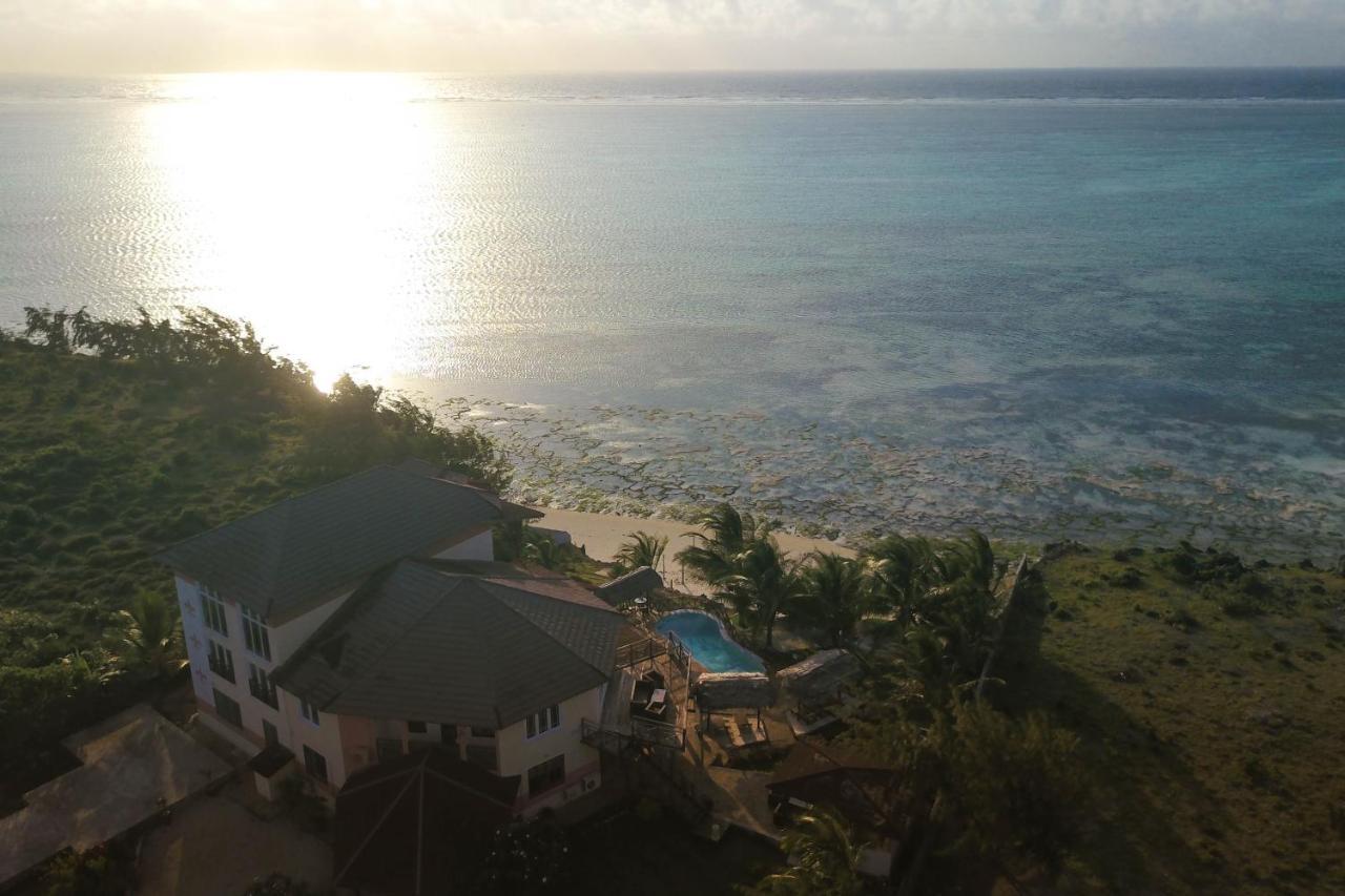 Villa Fleur De Lys Makunduchi Exterior photo